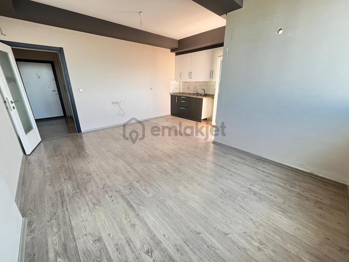Denizli Mah.de Site İçerisinde Geniş Oturumlu 2+1 Daire - 13