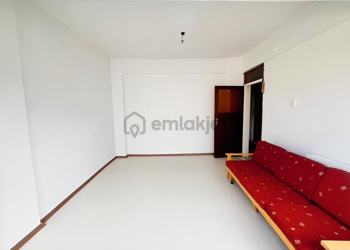 Realiva'dan Merkezi Konumda Satılık 3+1 Daire - 9