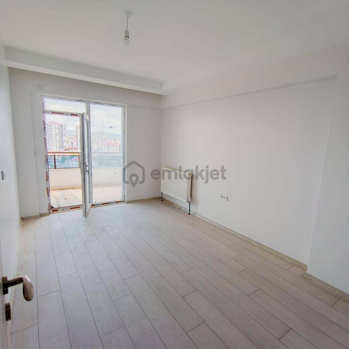 C.k.dan Güney Cephe Site İçinde Satılık 3+1 Daire - 29