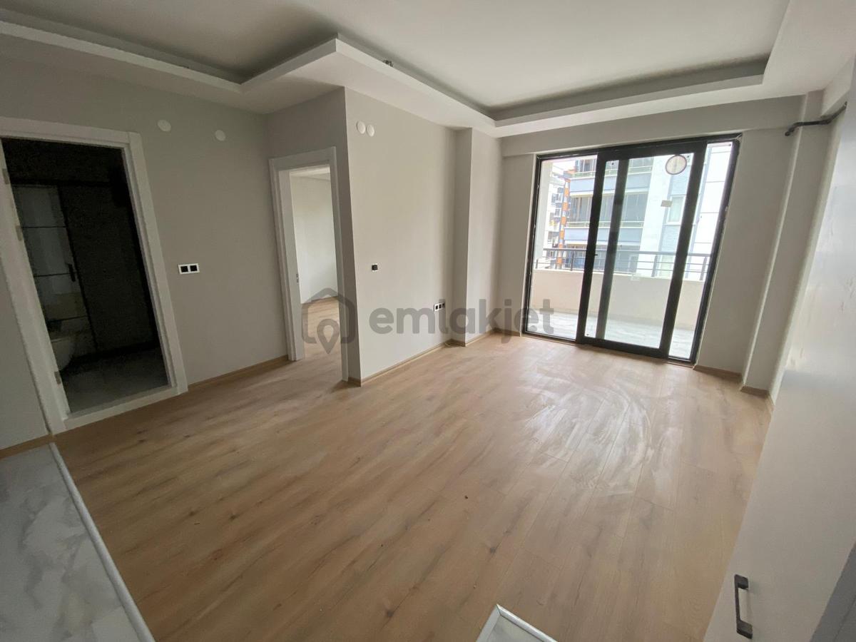 Bulut Emlaktan Atakumda Kiralık 1+1 Daire - 2