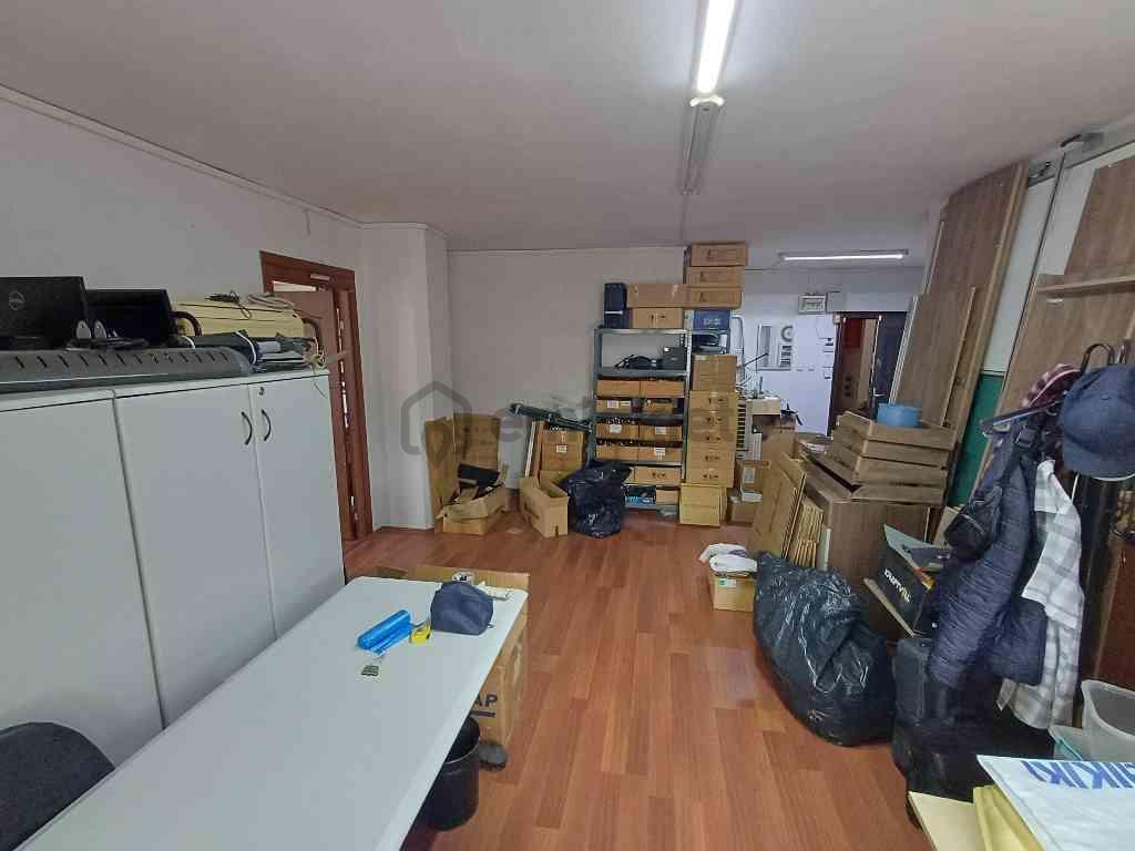 Ataşehir İçerenköy De 1+1 Ofis - 9