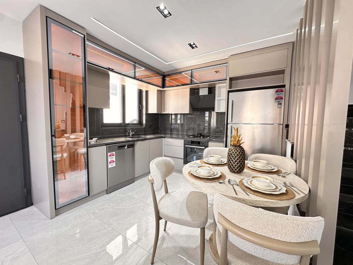 Didim Efeler'de 3+1 Özel Havuzlu Eşyalı Villa - 4