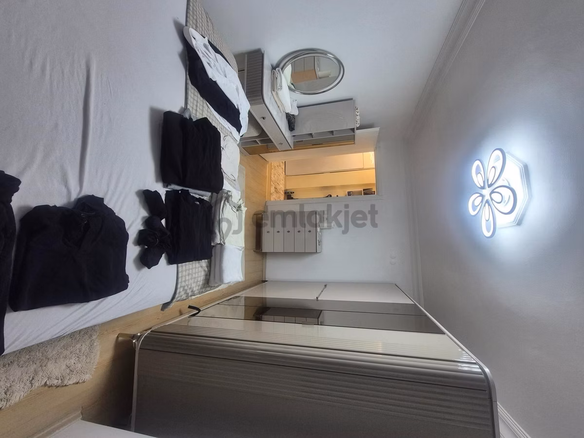 Bağlarbaşın'da 2+1 90m2 Satılık Ara Kat Daire - 16