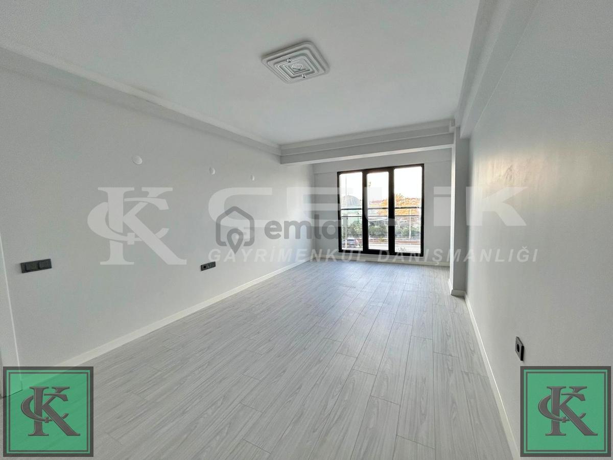 Çelik'ten Adliye Mevkisinde 2+1 Arakat Satılık Daire - 3