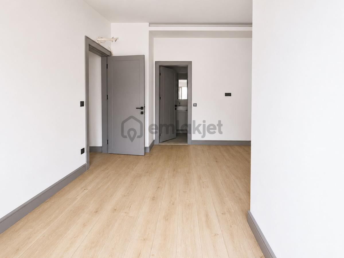 Kestel'de Denize Sıfır Yeni Sitede Manzaralı 2+1 Dubleks - 9