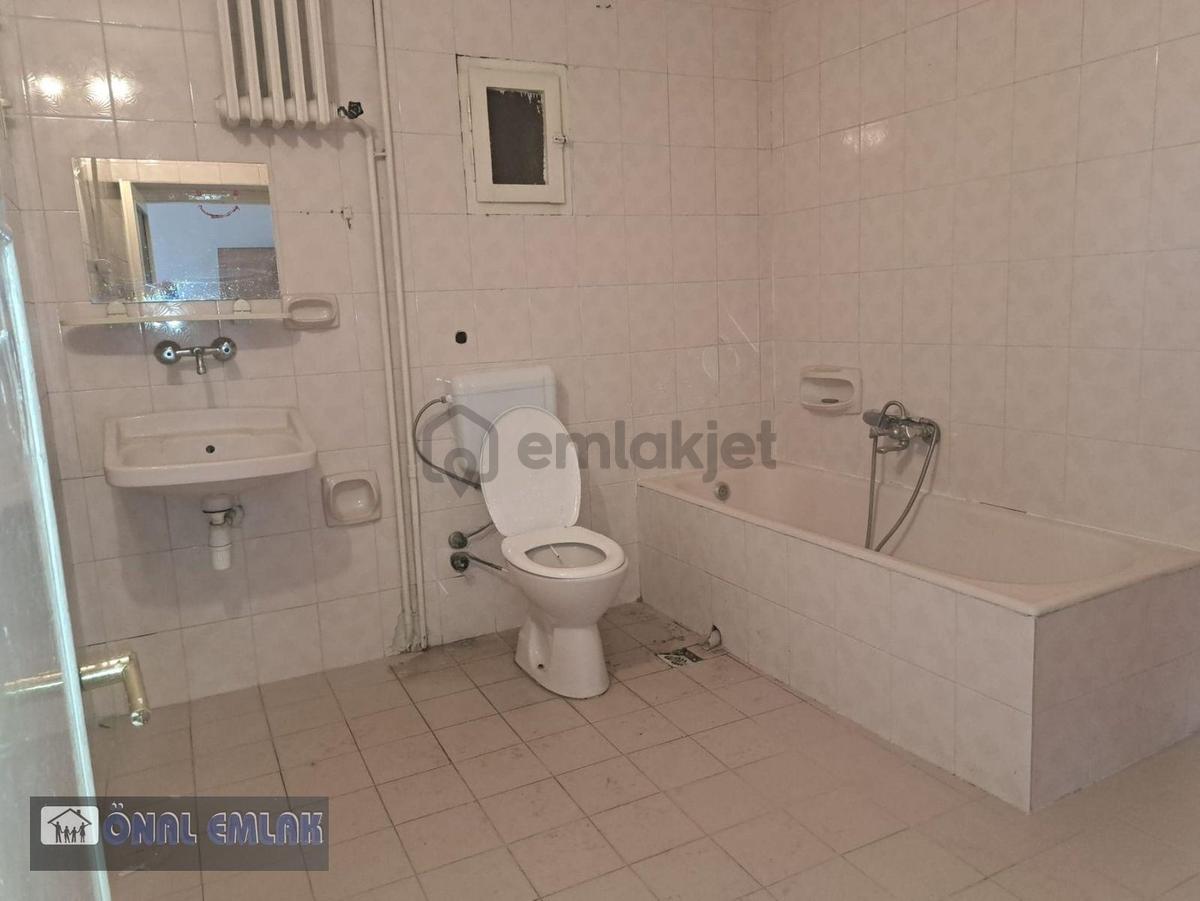 Önaldan Dikmen Sokullu Cad. Üzeri 5+1 Ön Cephe Dubleks Daire - 32