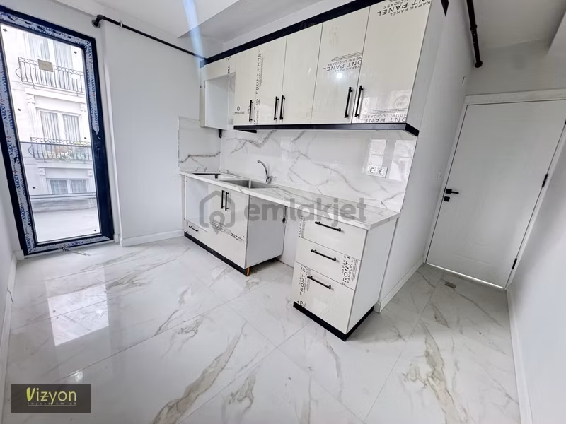 Muhteşem Sıfır Arakat Kiralık 2+1 Daire - 10
