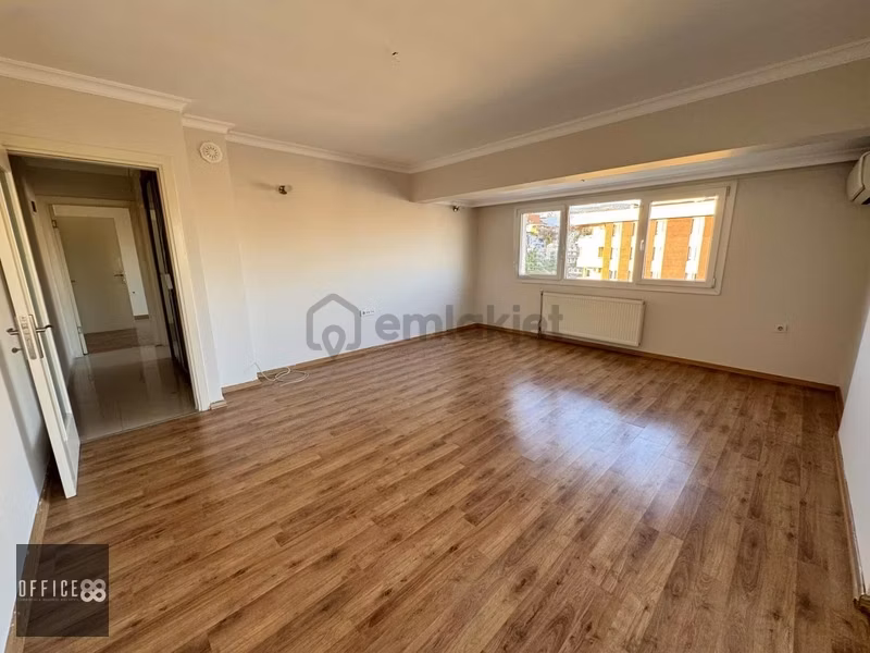 Karşıyaka Bahçelıevler'de Cam Balkonlu Denız Manzaralı - 21