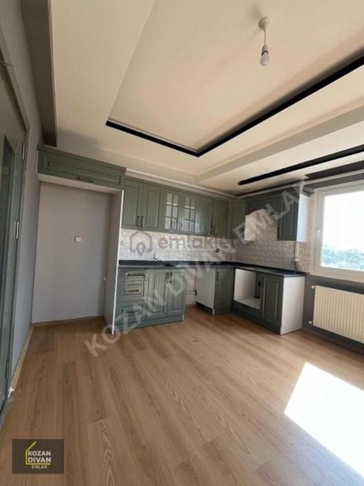 Kozan Divan Emlak'tan Bağlar'da Kombili Kiralık 3+1 - 11