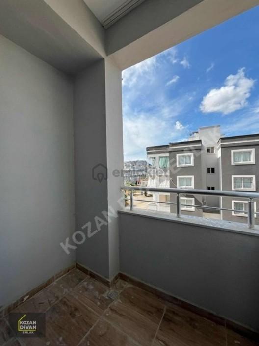 Kozan Divan Emlak'tan Bağlar'da Kombili Kiralık 3+1 - 20