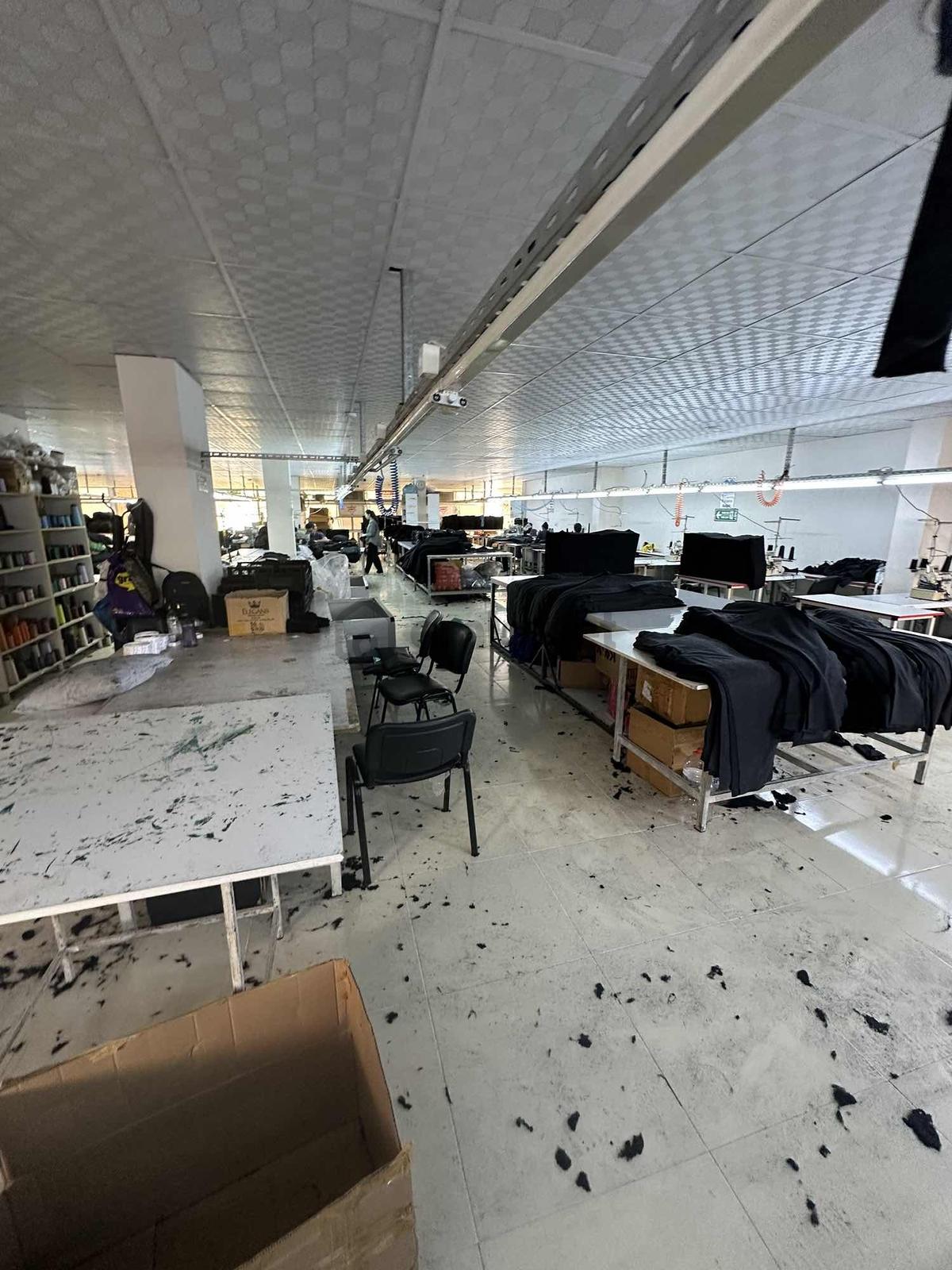 Satılık 730 M2 4 Dükkan 8 Mart Mahalallesinde - 27