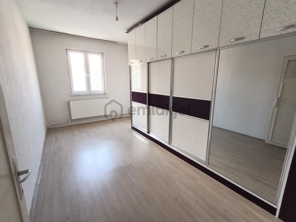Yeni Mahallede Kiralık 3+1 Daire - 27