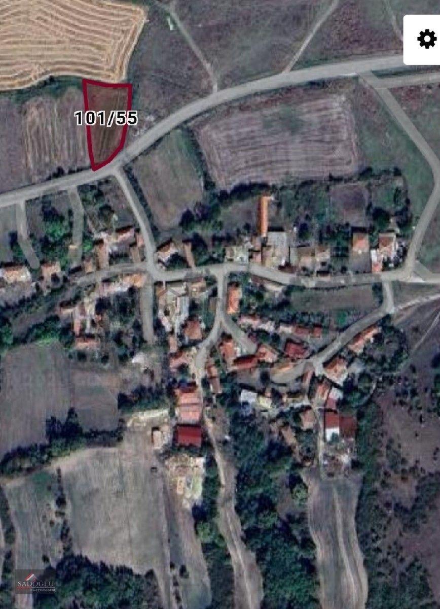Pehlivanköy Akarca'da Satılık Arsa 1.500 M2 - 35