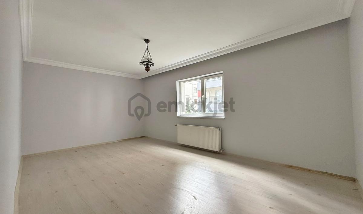 Yasa'dan Hisar'da 2.kat Cadde Üzeri 3+1 Asansörlü Yapılı Daire ! - 30
