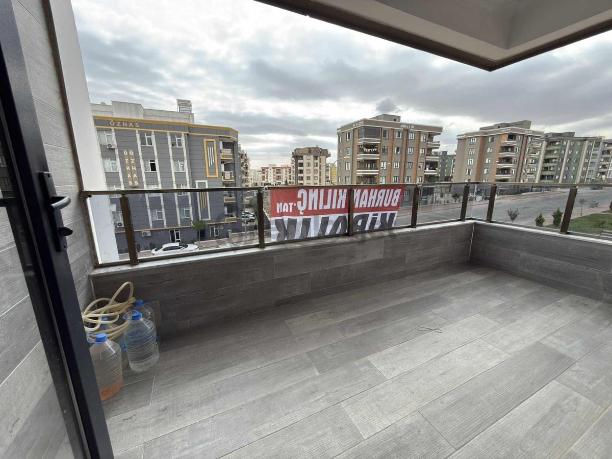 Lüx Kiralık 3+1 Güzel Konumda - 11