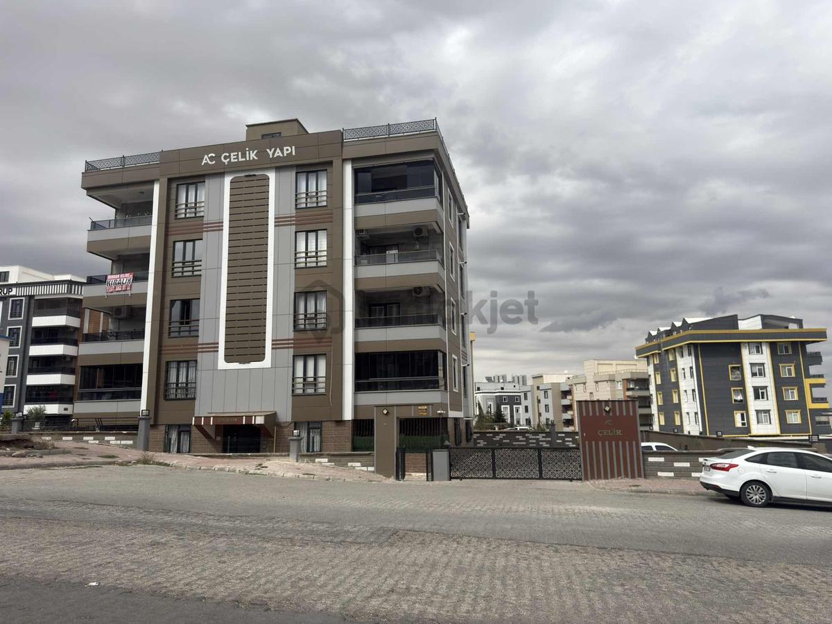 Lüx Kiralık 3+1 Güzel Konumda - 2