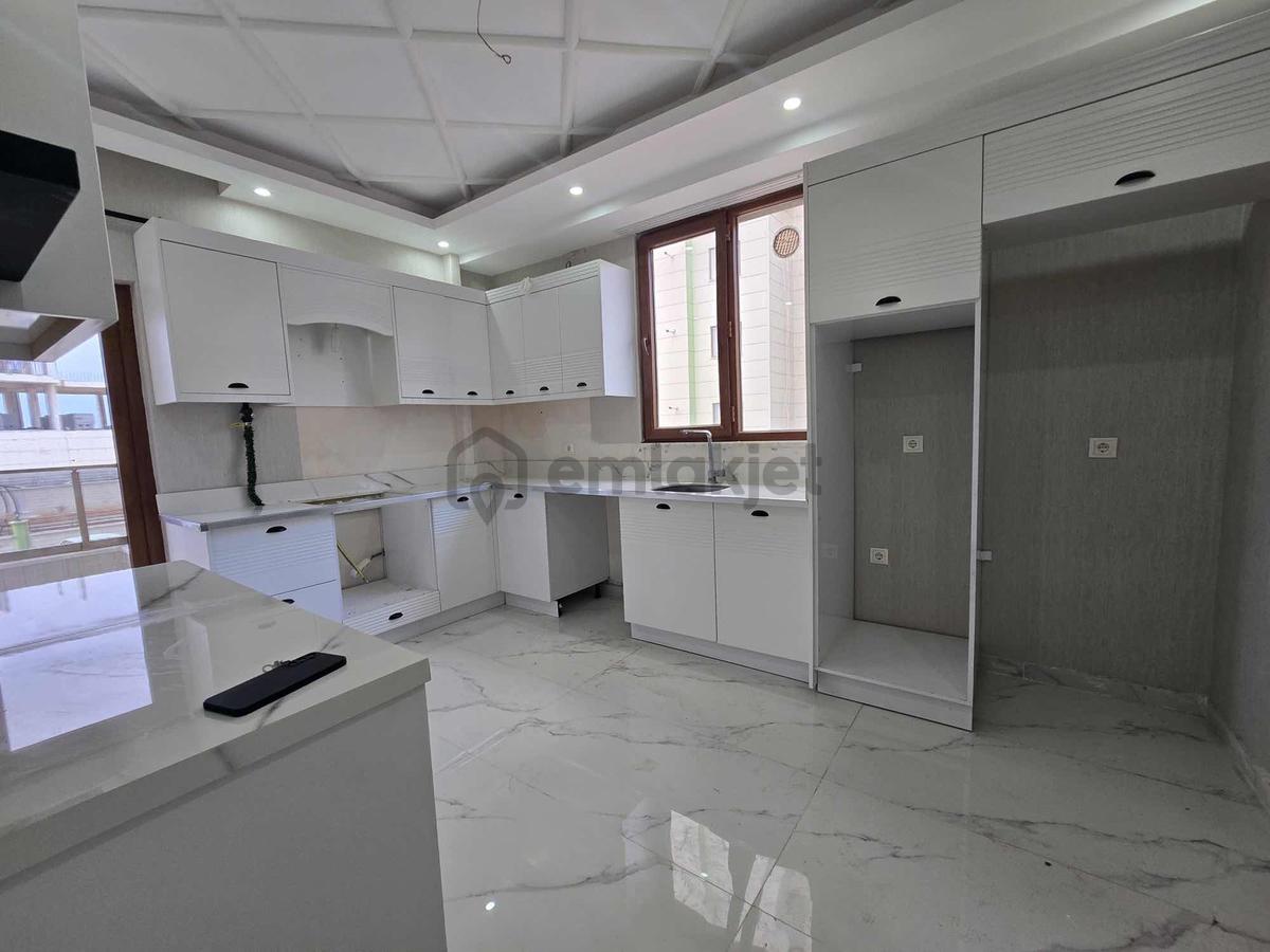 Lüx Kiralık 2+1 Güzel Konumda - 6