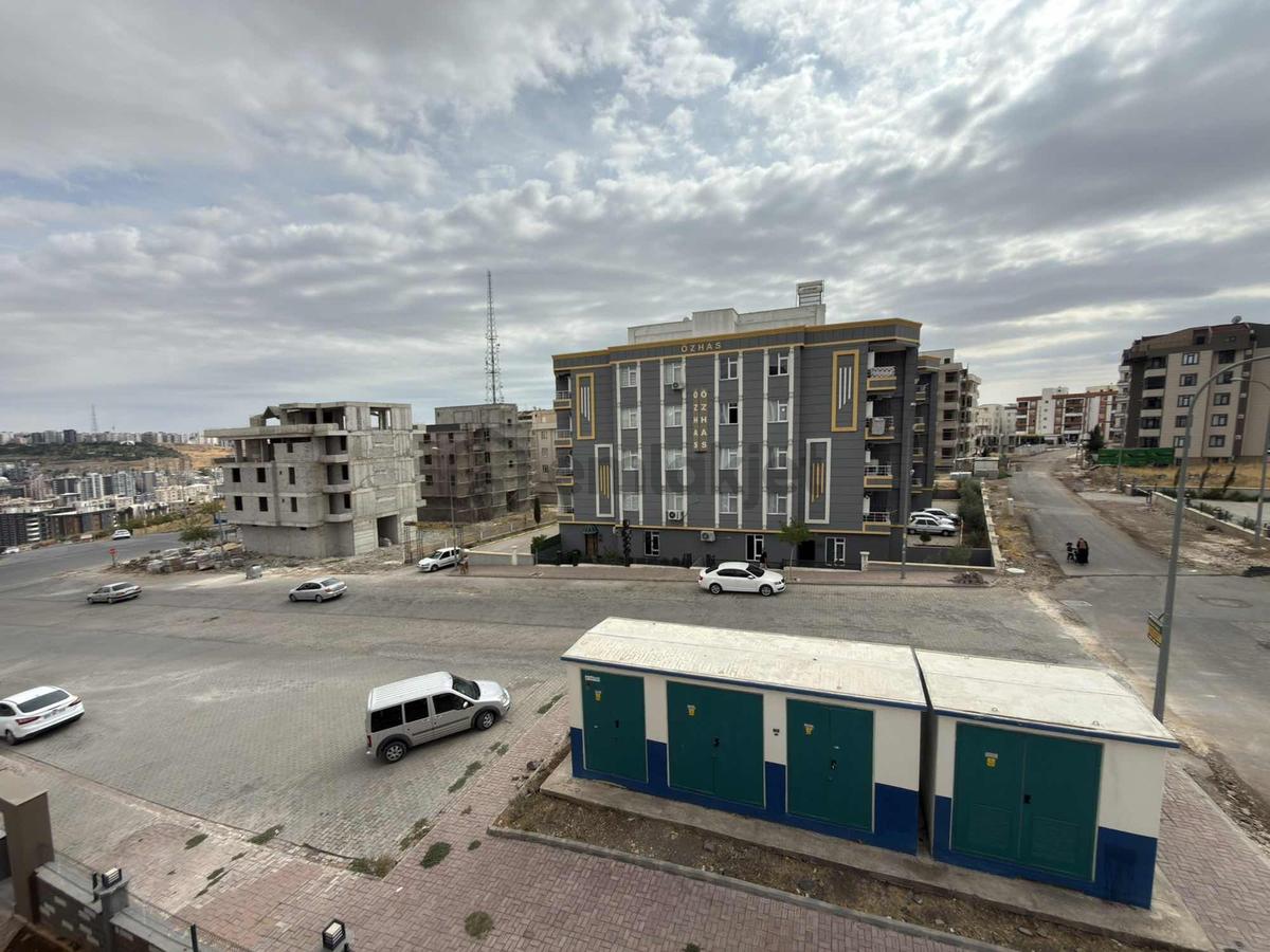 Lüx Kiralık 3+1 Güzel Konumda - 13