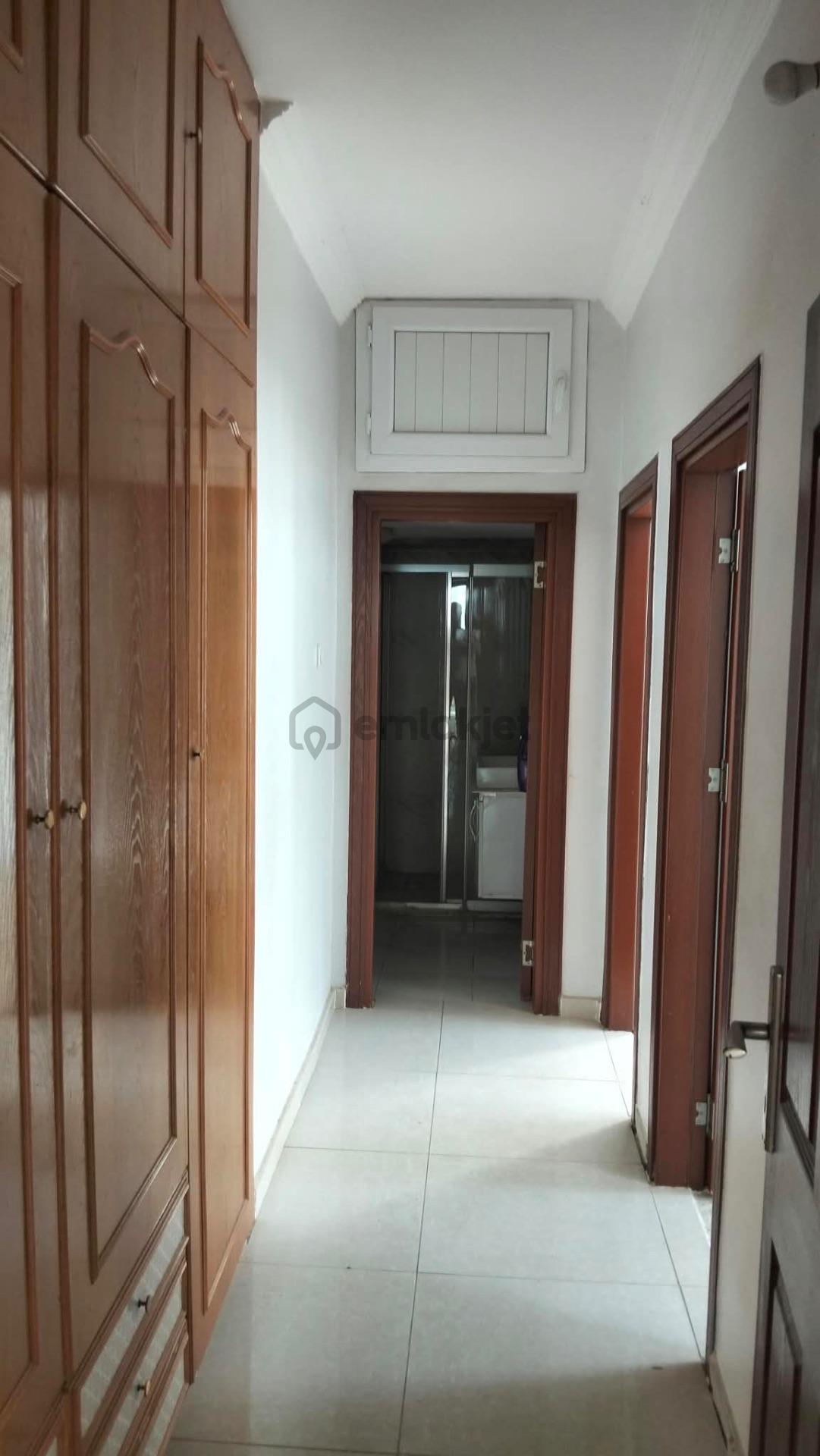 Yeşilyurt Salıpazarı Civarı 3 + 1 Daire - 15