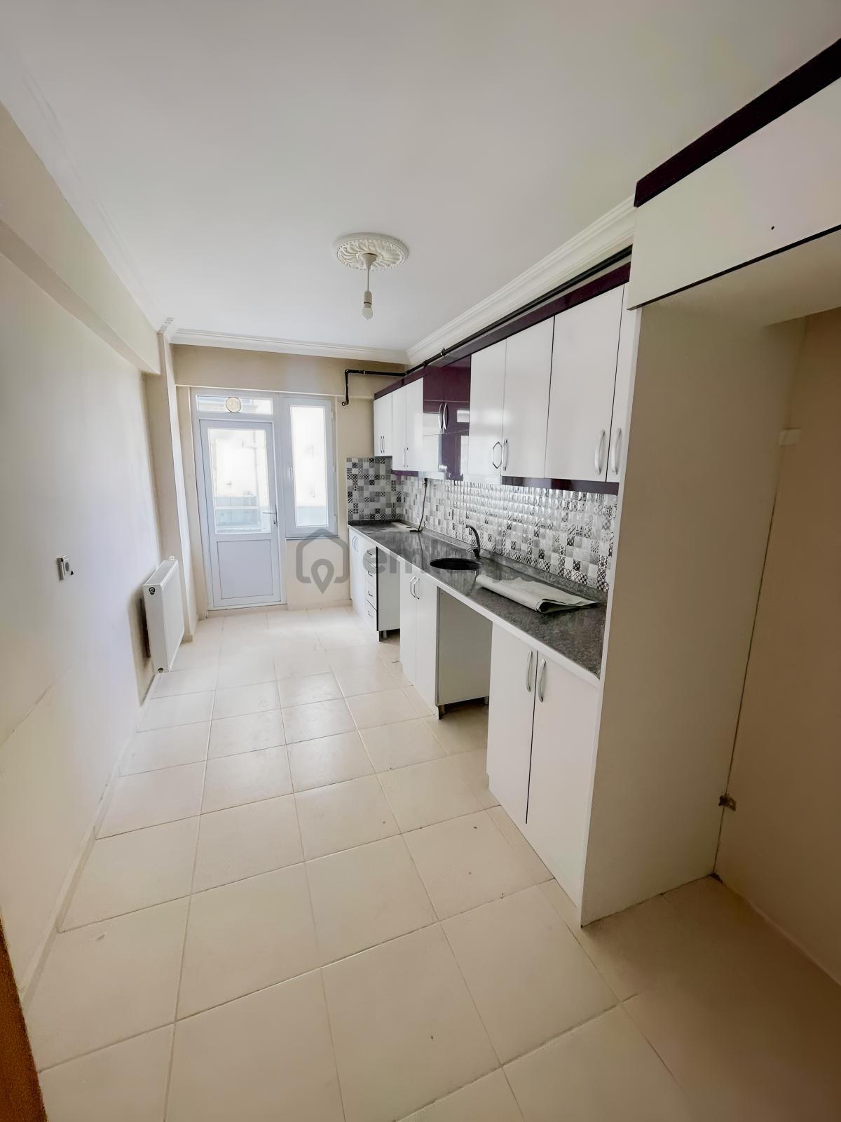 Karaağaç'ta Acil Satılık 2+1 İskanlı Daire! - 16