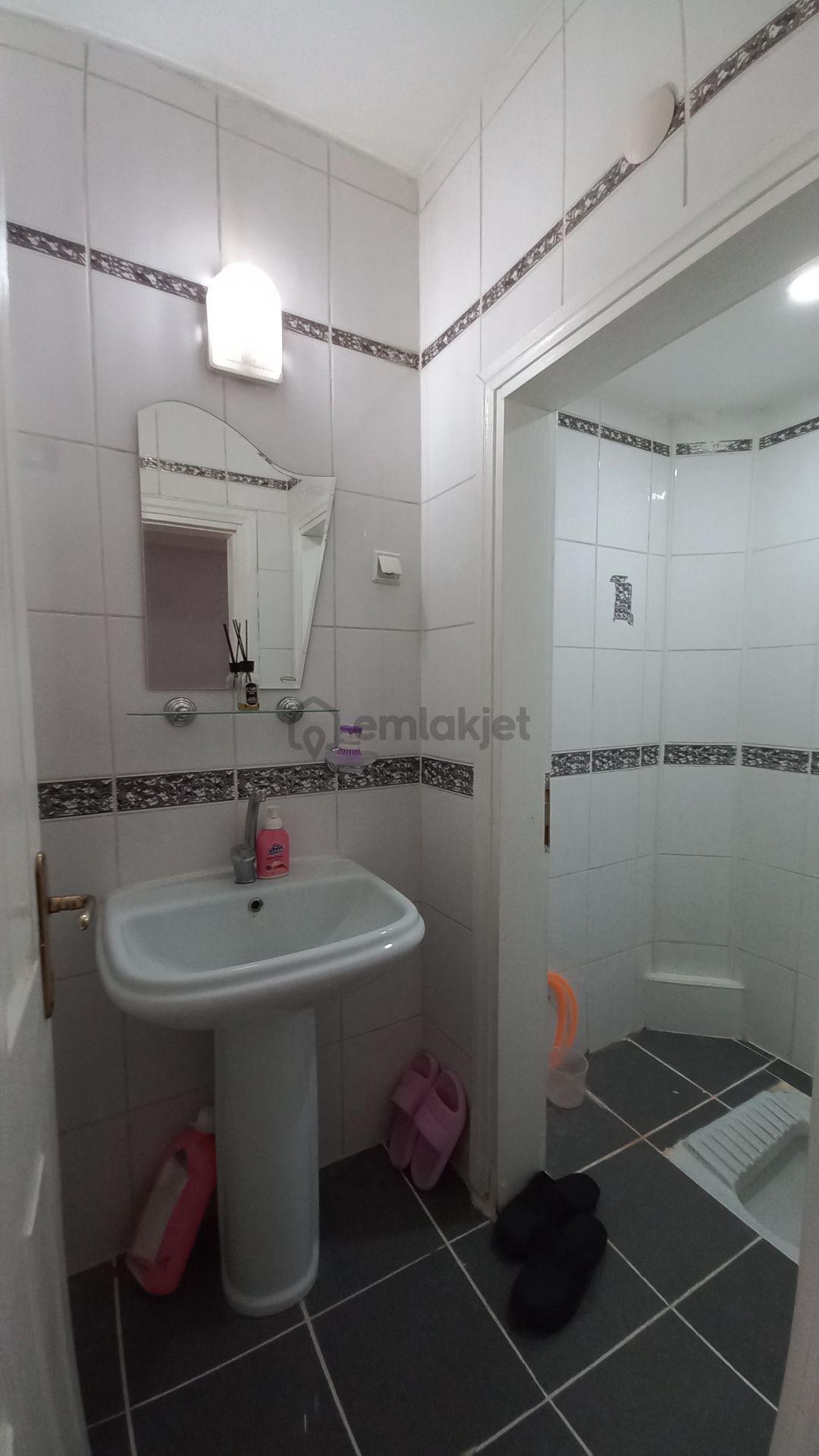 Mükemmel Konum Ve Ulaşım Kolaylığı - 12
