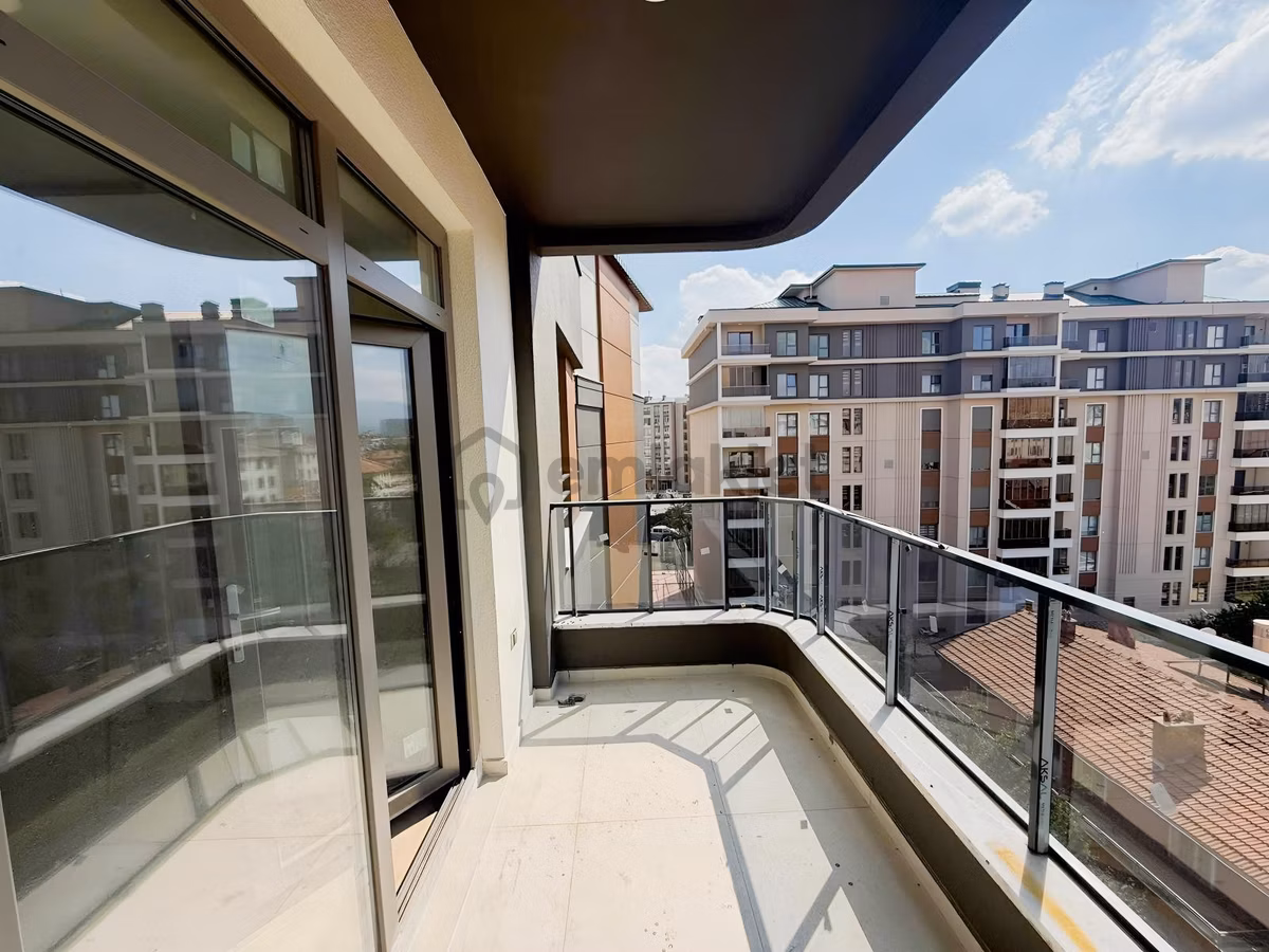 Pirebi Mah.kuzey Meram Site İçi 3+1 Ara Kat Kiralık Daire - 20