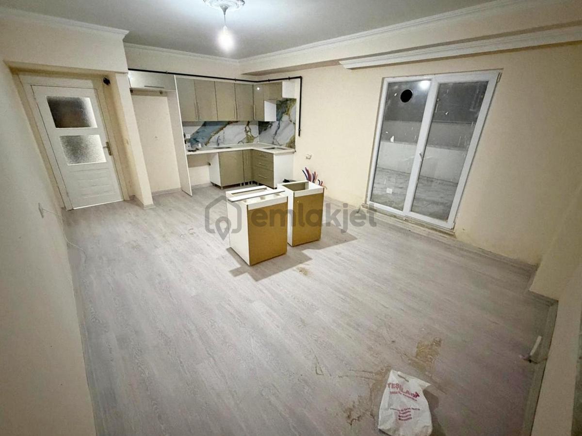 Metin Yapı'dan İskanlı Asansörlü Geniş Teraslı Satılık 1+1 Daire - 22
