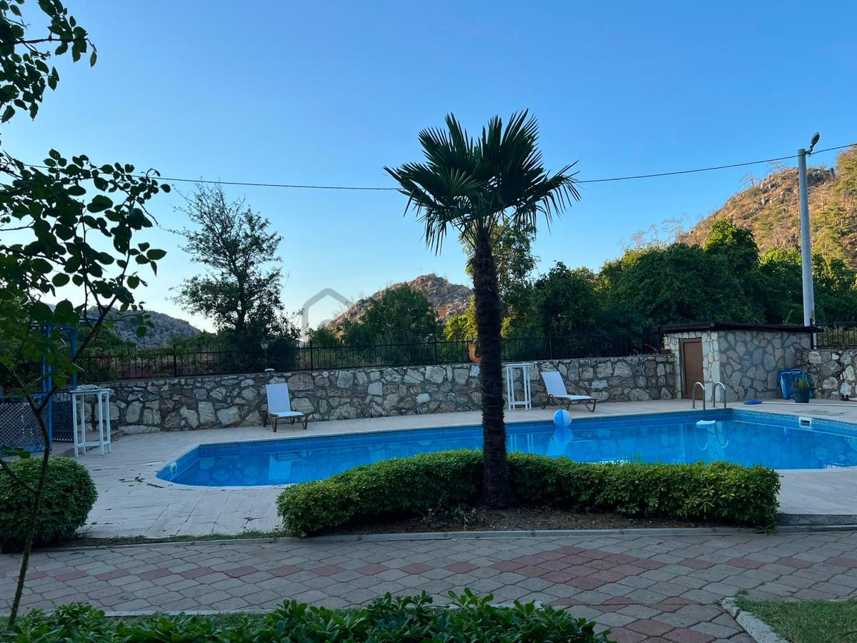Turunç Dereözünde Kiralık Eşyalı Villa Tripleks 3+1 - 17