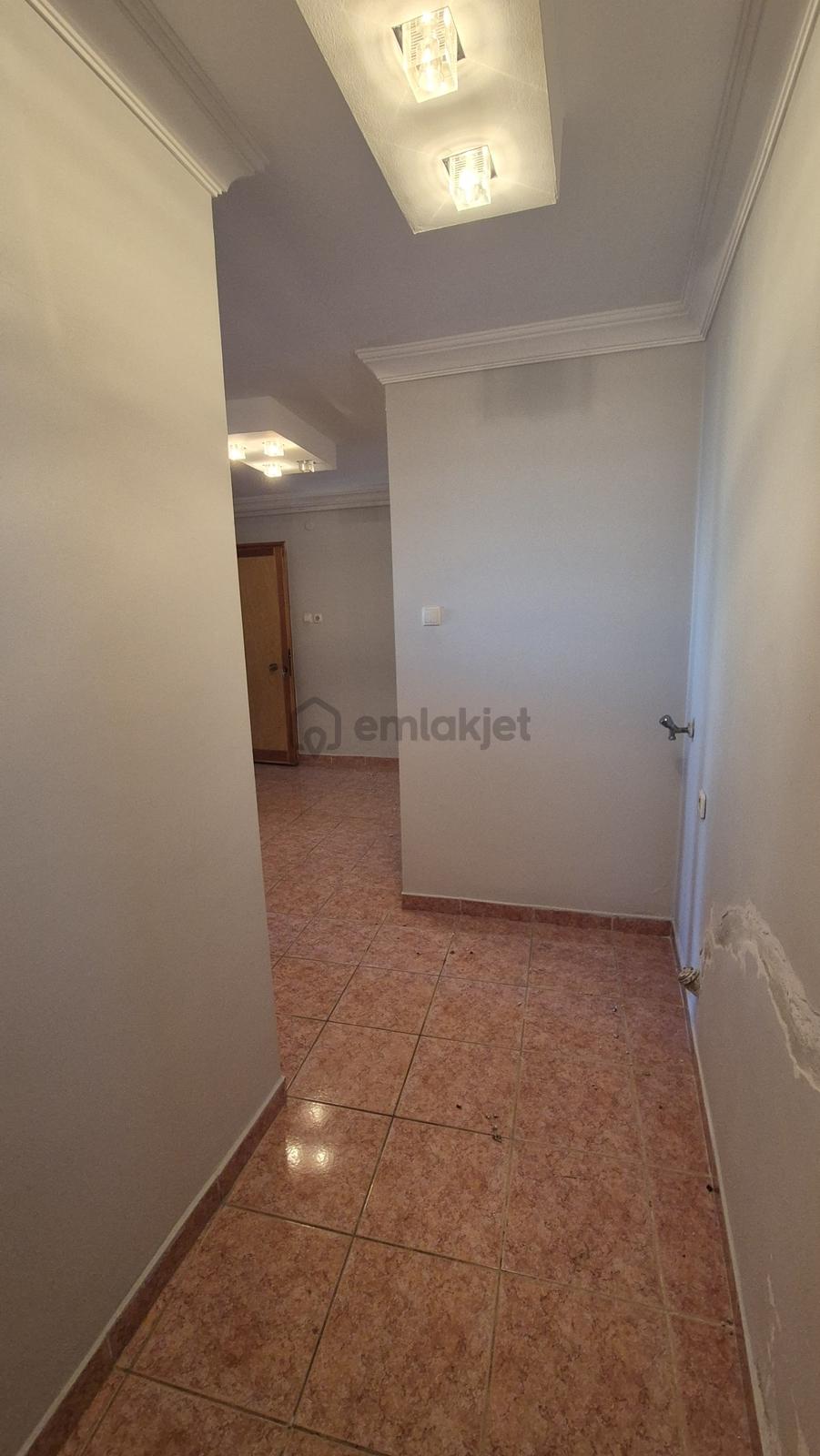 Boztepe Mahallesinde Kiralık 2+1 Daire - 10