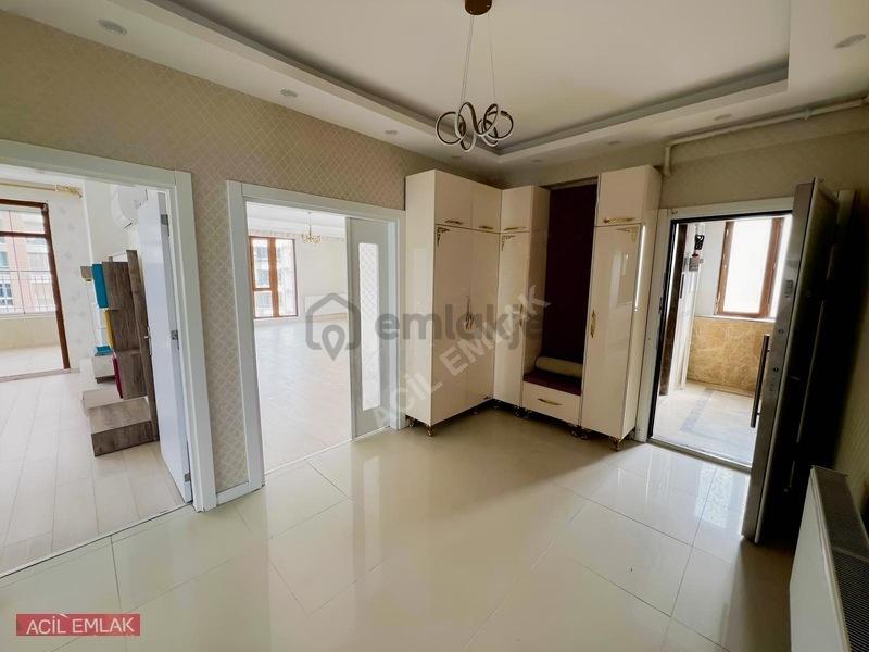 Acil Emlak Güvencesiyle Şenevlerde 4+1 Tekli Daire Kiralık - 12