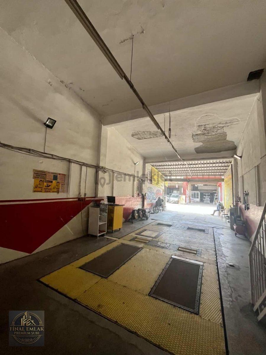 Final Emlaktan Eski Sanayii İçinde 150m² Satılık Dükkan - 2