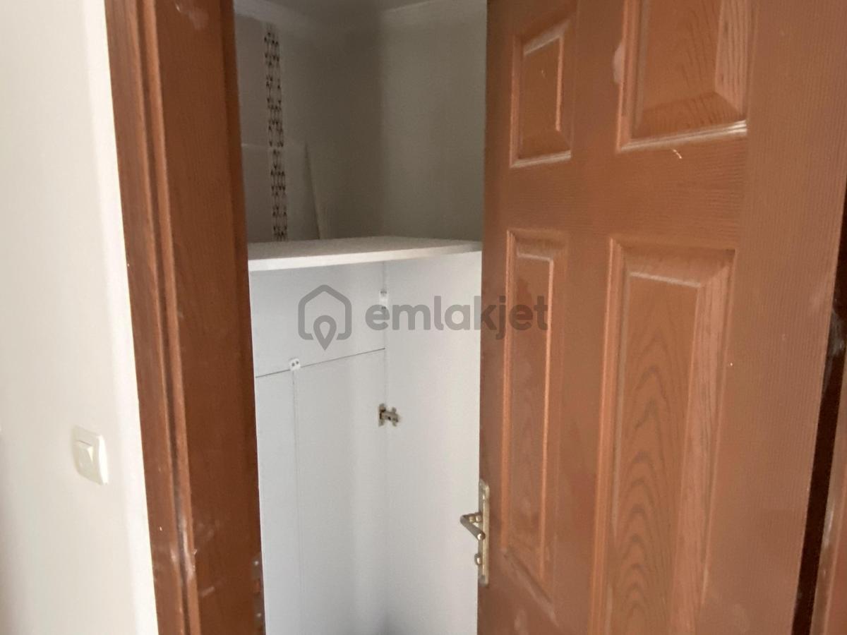 Kaşüstü Merkezde Kiralık Kaliteli Daire - 19