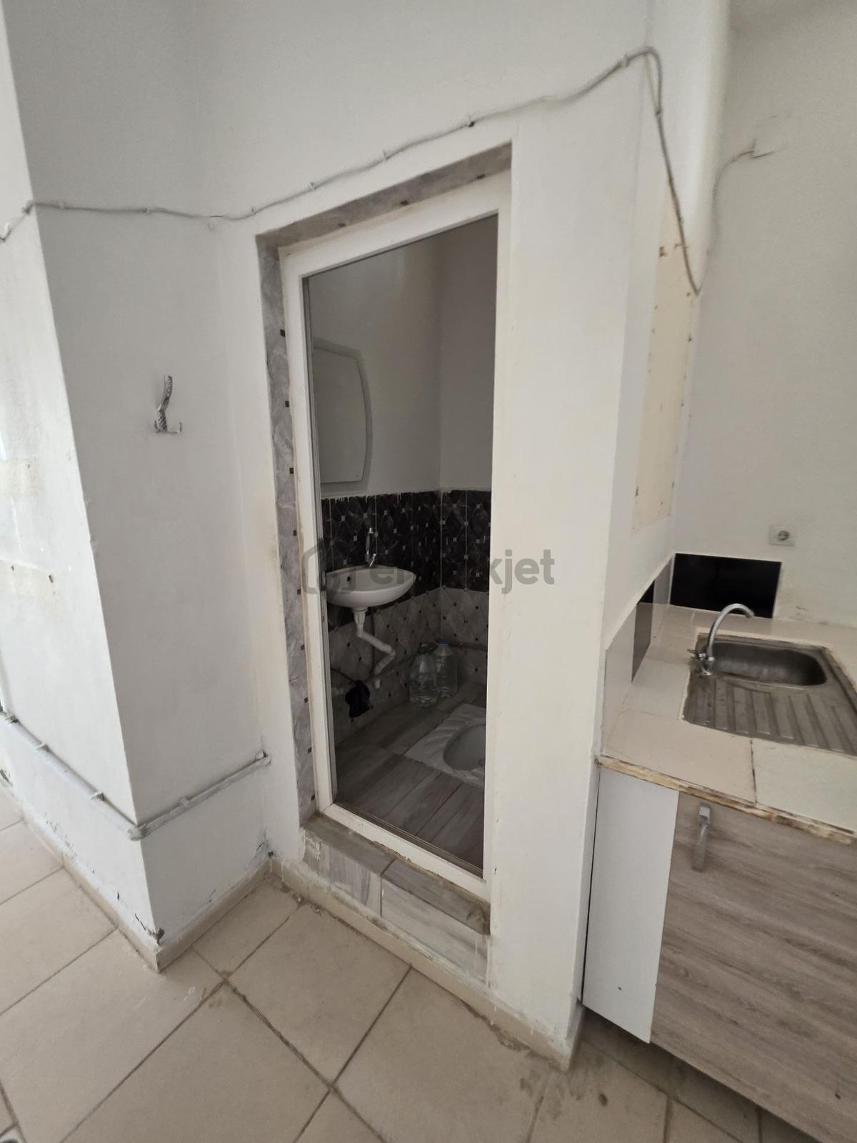 Nevroz Bulvarından Kiralık Dükkan - 9