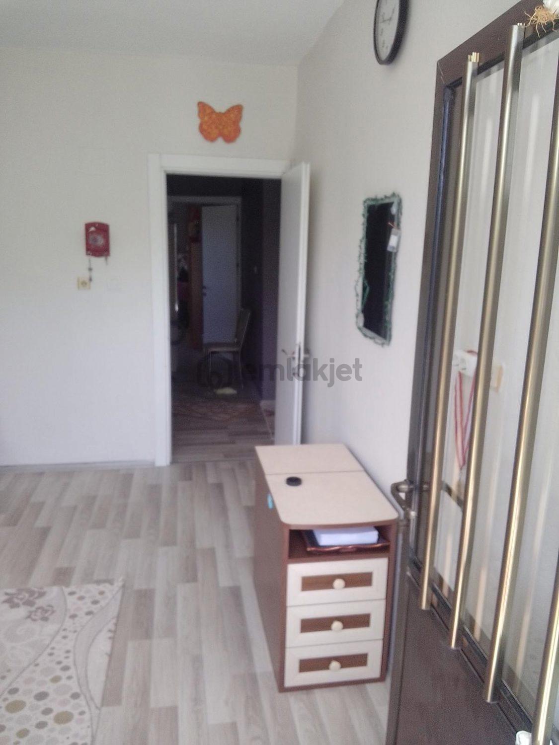 Remax Arma’dan Karakuyu’da Satılık 2 Katlı Müstakil Ev - 7