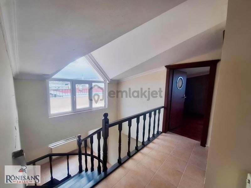 Rönesans Emlaktan 4+1 Kiralık Dubleks - 25