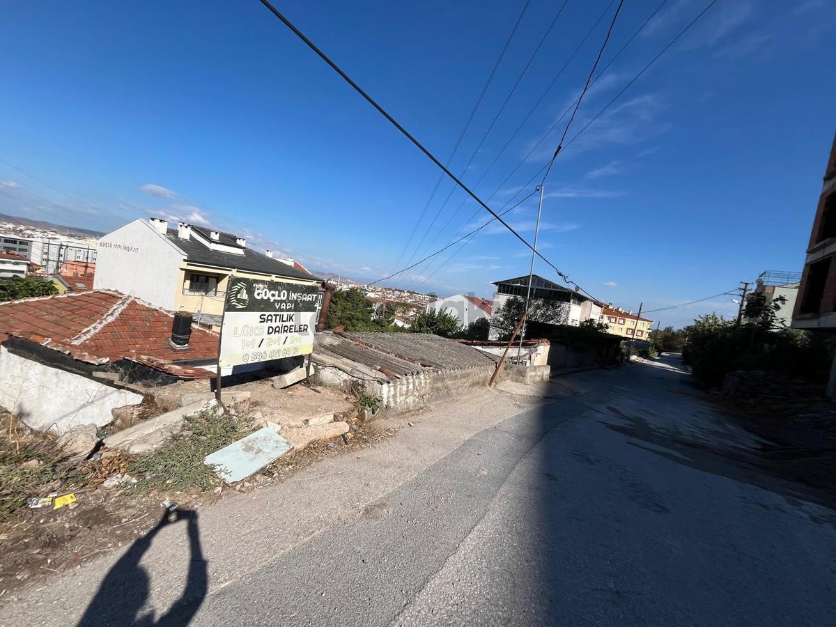 Resital Hes'den Sütlüce Mahallesinde Satılık 2+1 Daire - 14