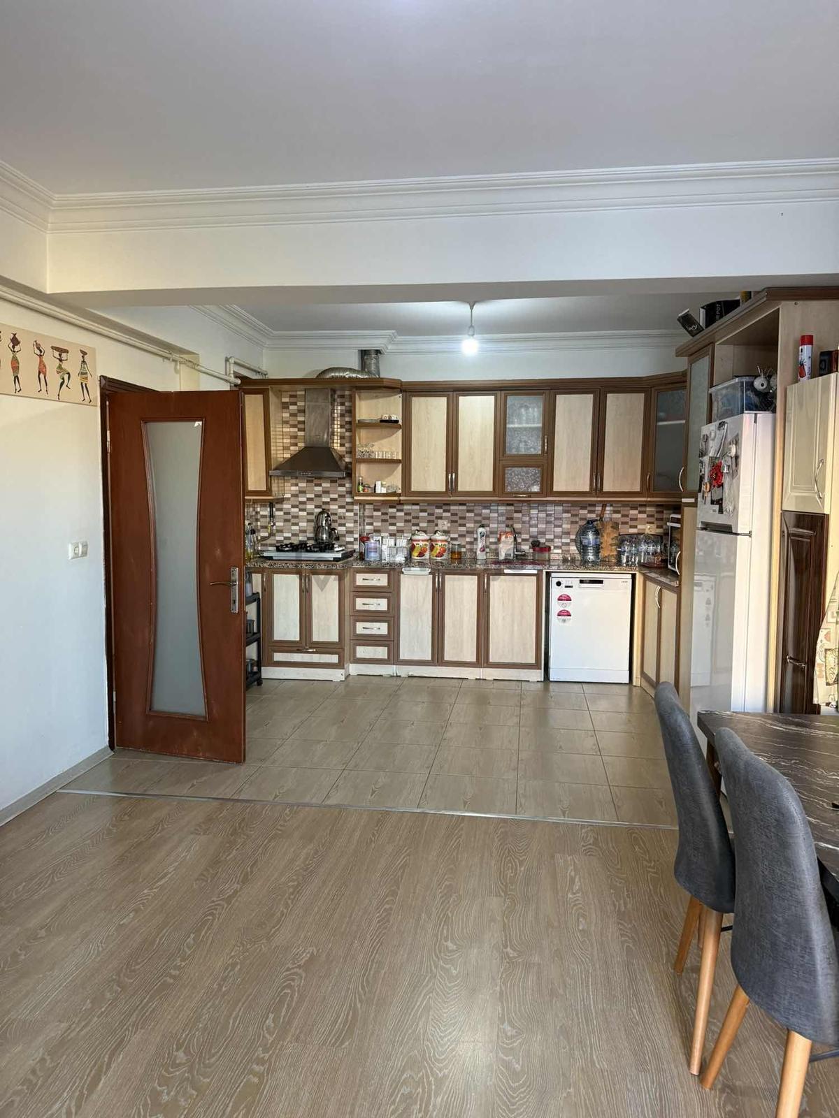 Cafer Akça'dan Çilhane Mah 4. Kat 140 M2 3+1