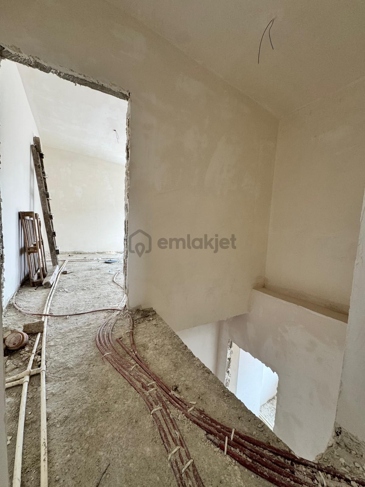 Remax Nadir'den Aksuda 4+1 Dubleks Satılık Daire - 17