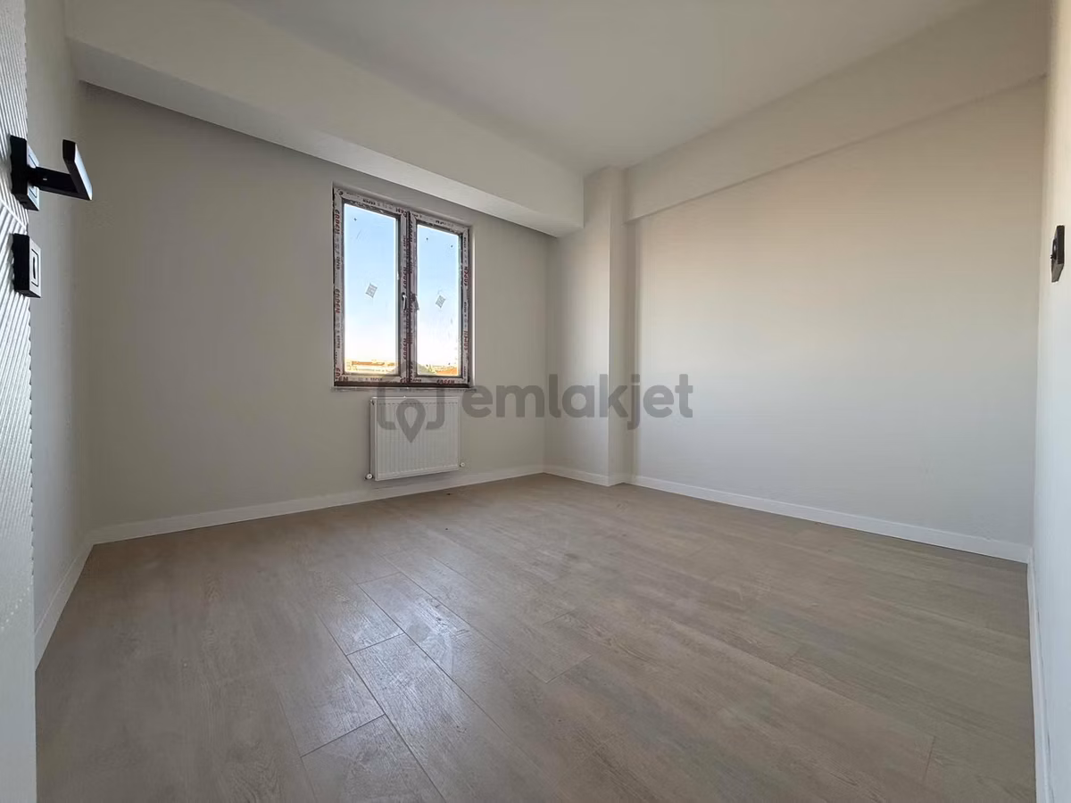 Gülabibey Bağcılarda Satılık Lüks Daireler - 15