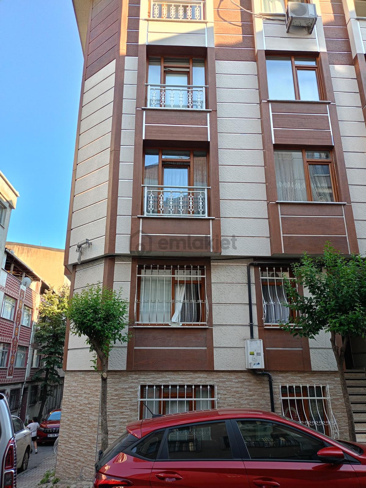 Sahibinden Köşe Başı Çift Cephe Merkezi Konumda Daire - 2