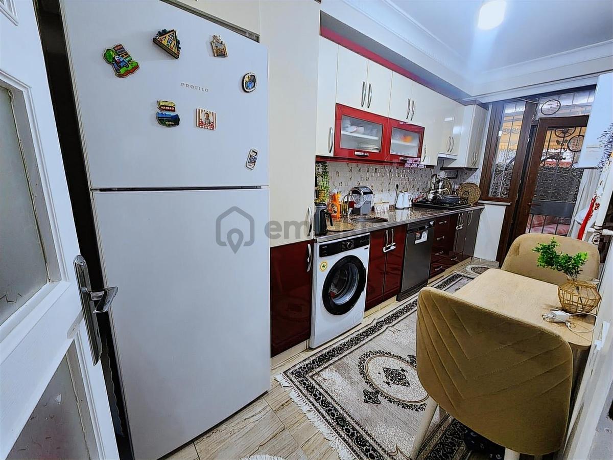 Satılık 2+1 Arkası Bahçeli Özel Yapılı Daire - 5