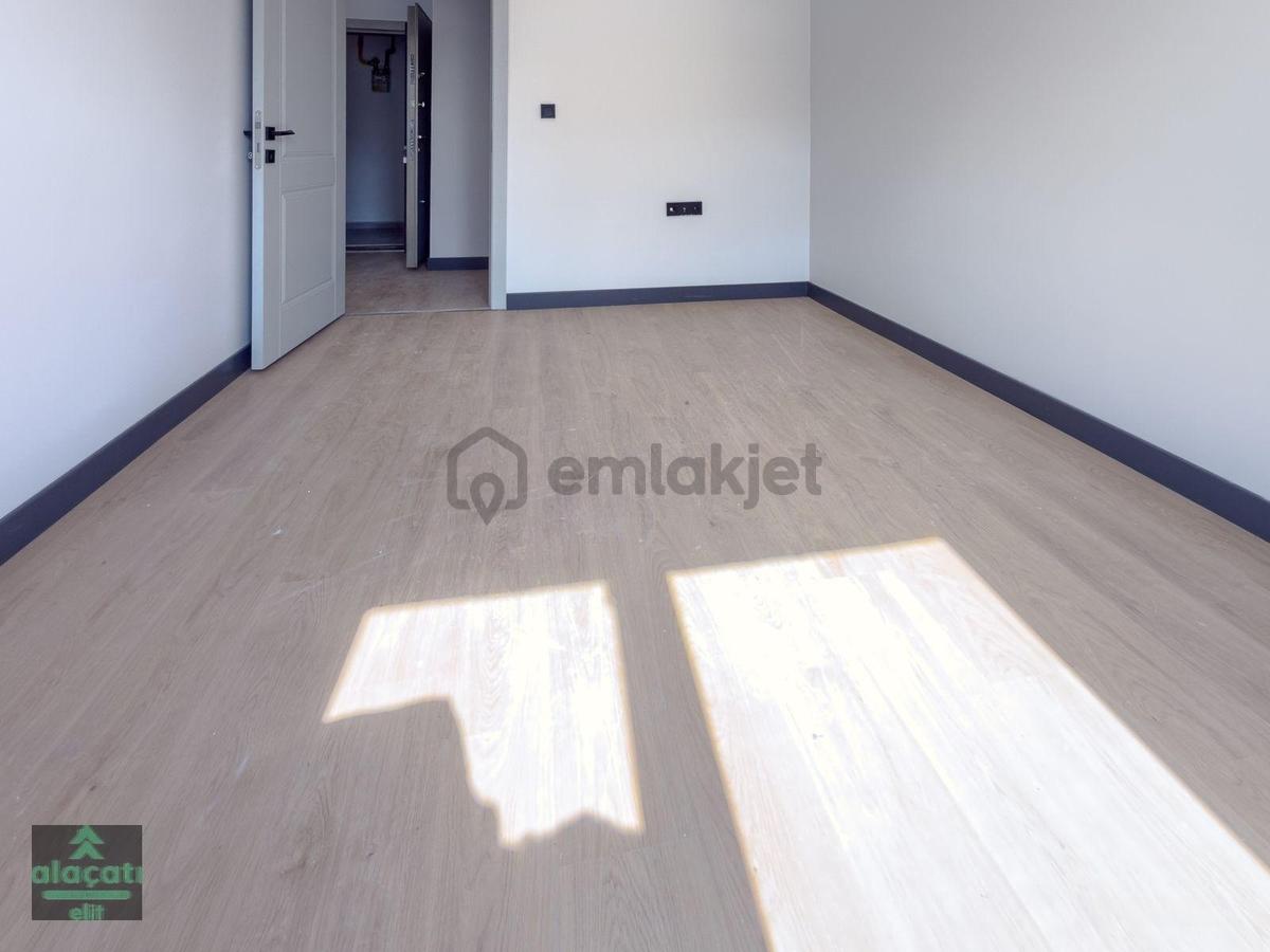 İncek Site İçinde Balkonlu Ara Kat 1+1 Kiralık Daire - 24