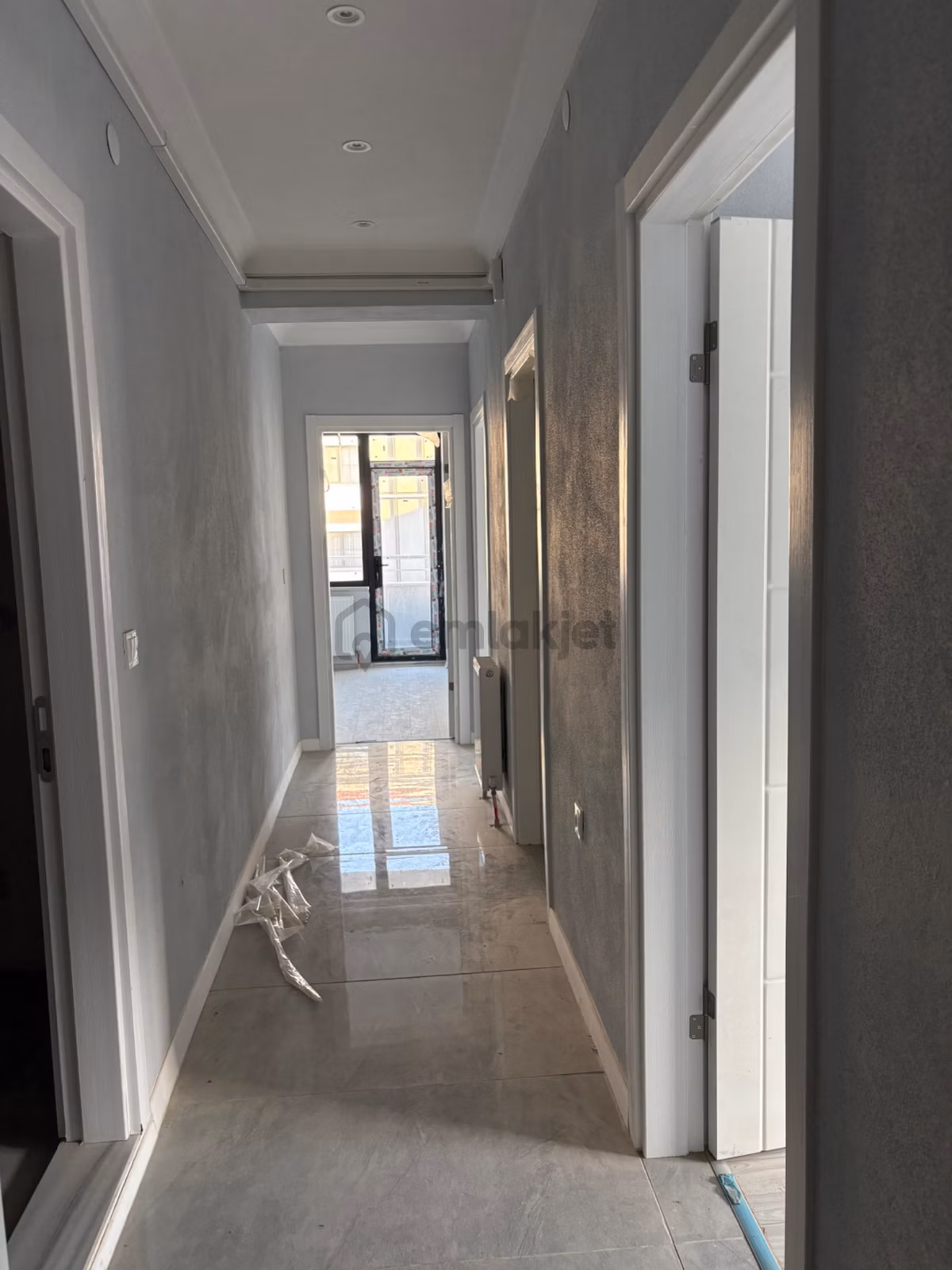 Esentepe Kiralık Yeni Bina - 9