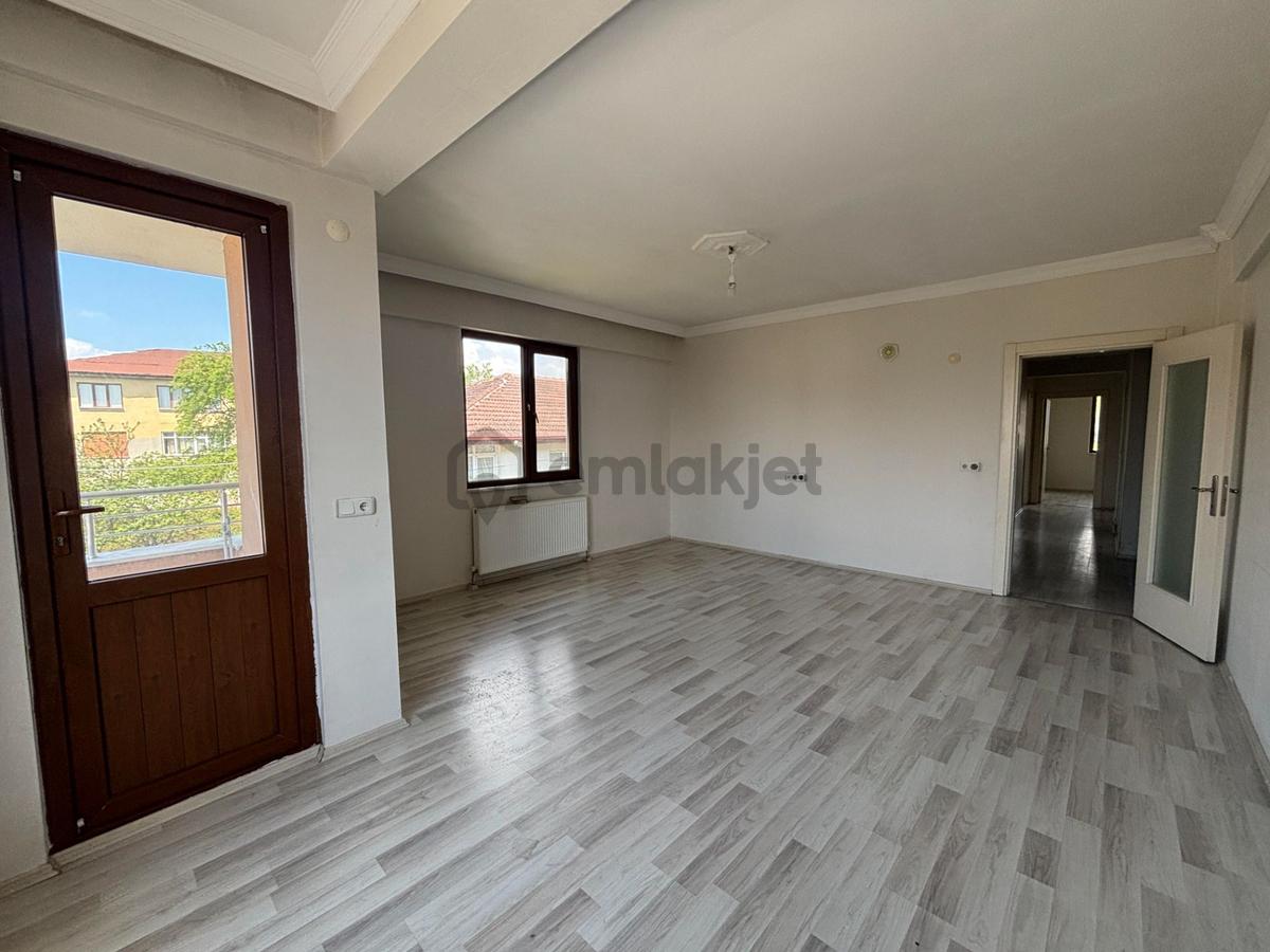 Konuralp'te 3+1 135 M2 Kiralık Daire - 9