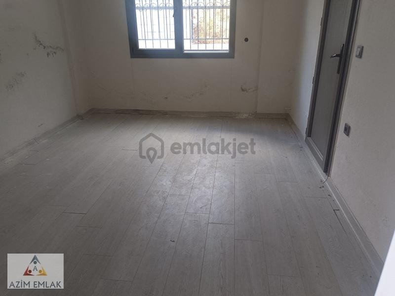 Torbalı Demirci Köyünde Satılık 2 Kat Bina - 26