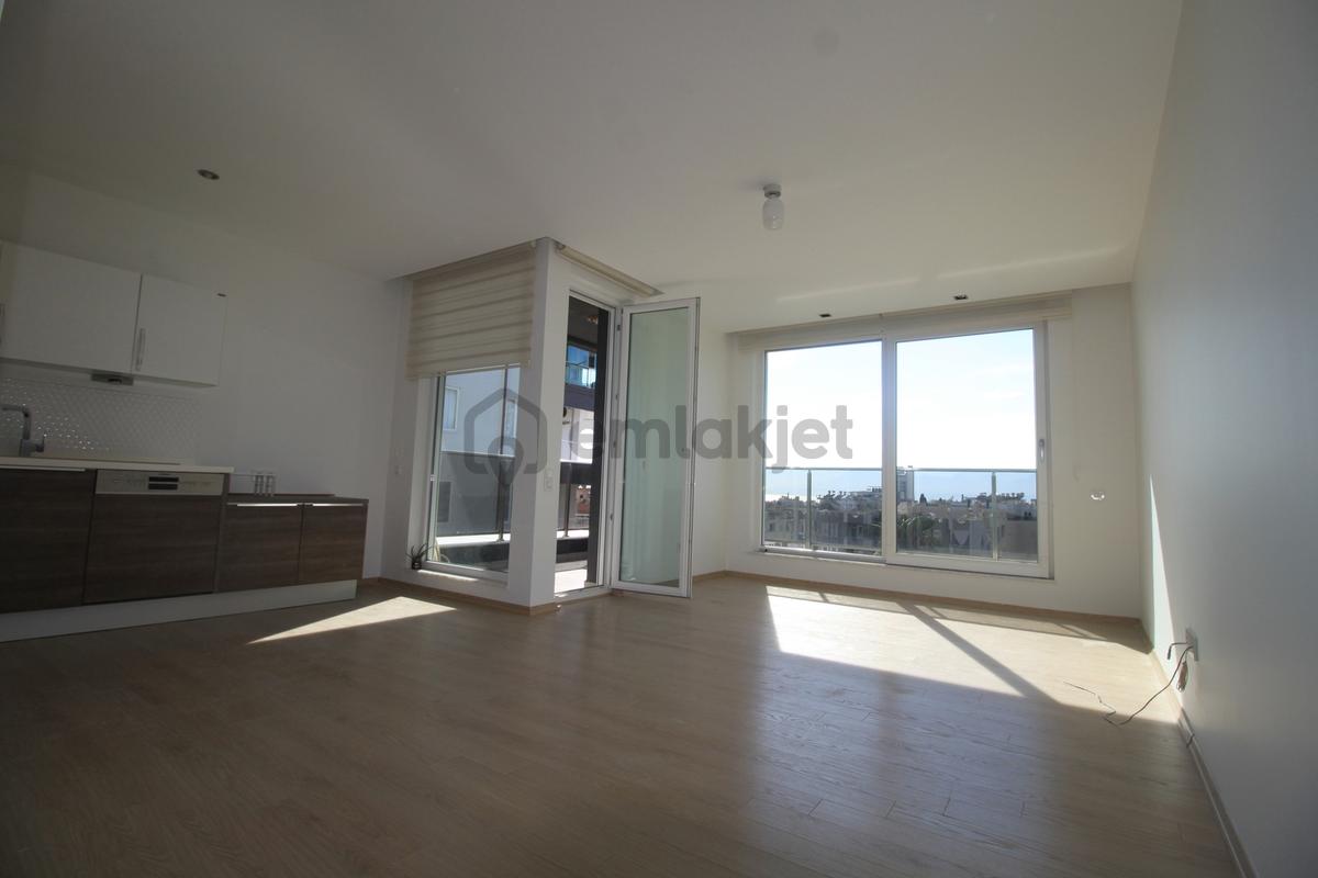 Lütfü Armağan'dan Lüks Binada Kiralık Ara Kat Daire - 23