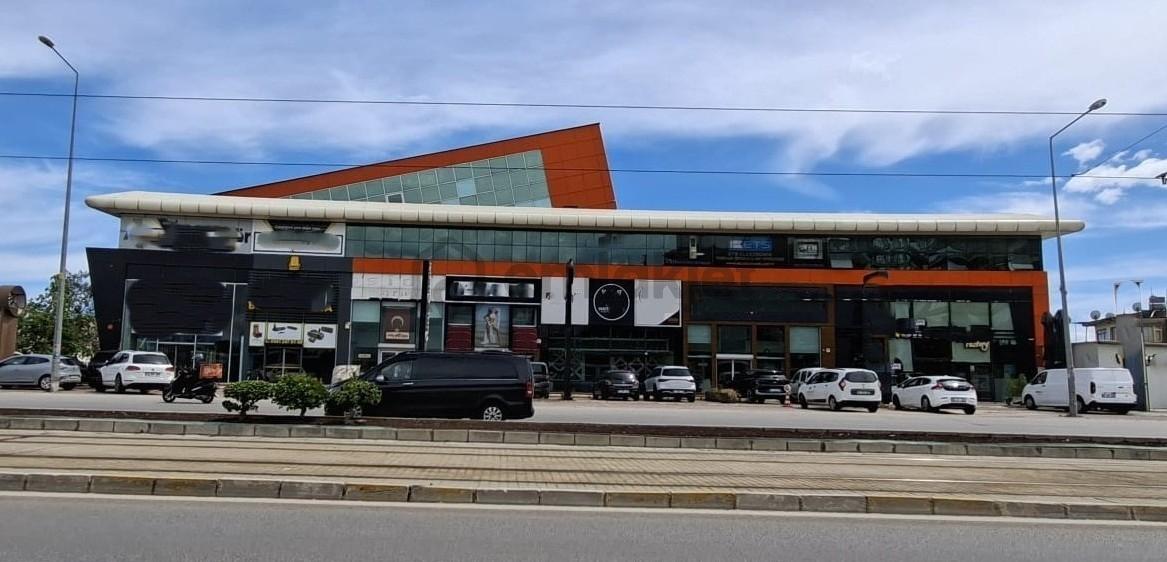 Lütfü Armağan'dan Aspendos Bulvarında Satılık Dükkan - 2