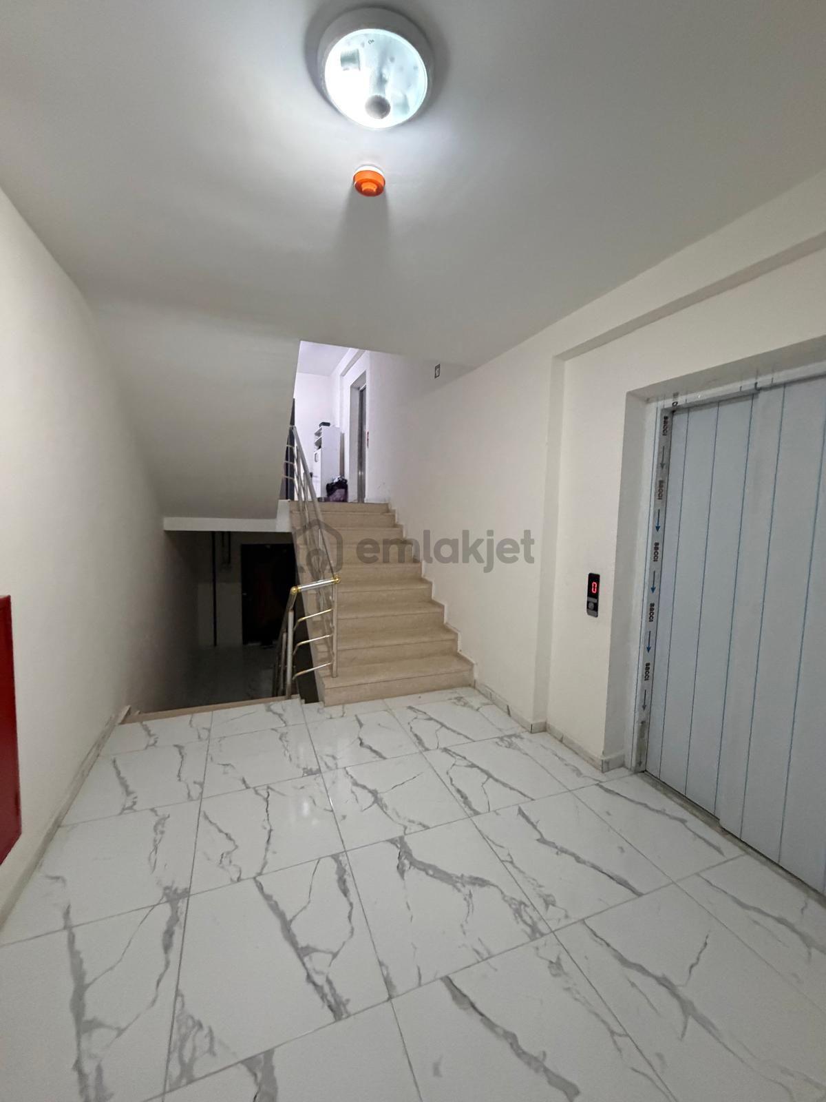 Çarkıpare Mahallesinde 2+1 Lüks Geniş Kiralık Daire - 14