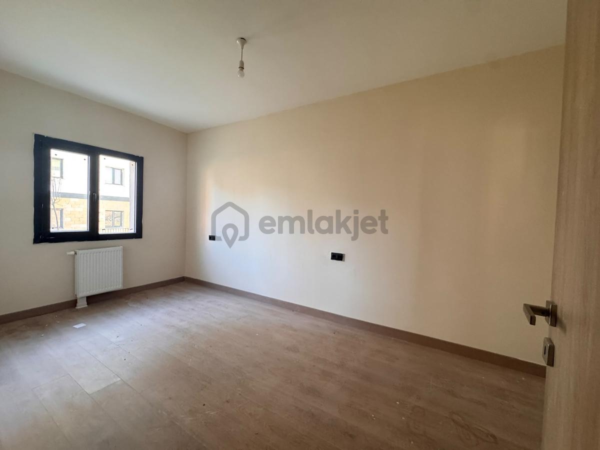 Blue Emlak'tan 634 Toki'de Kiralık 3+1 Daire - 18