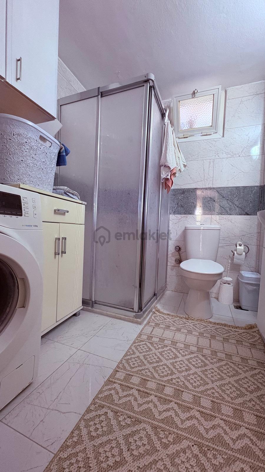 Kadınlar Denizinde Komple Tadilatlı 2+1 Site İçinde Daire - 30